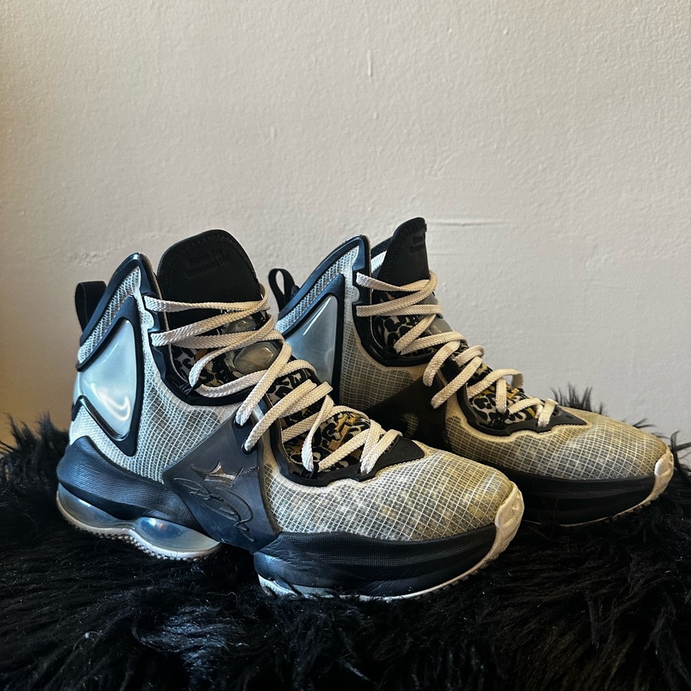 Nike LeBron 19 royalty High-Top Sneakers in Black and White